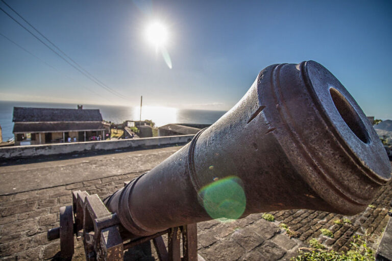 The canon at Fort Charlotte face inland not out to sea. The percieved threat was of an overland attack by either the local Caribs, escaped slaves or by the French. Kingstown, St. Vincent.